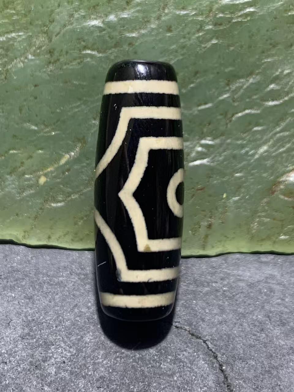 仅此一颗，精品藏传三眼天珠一颗，