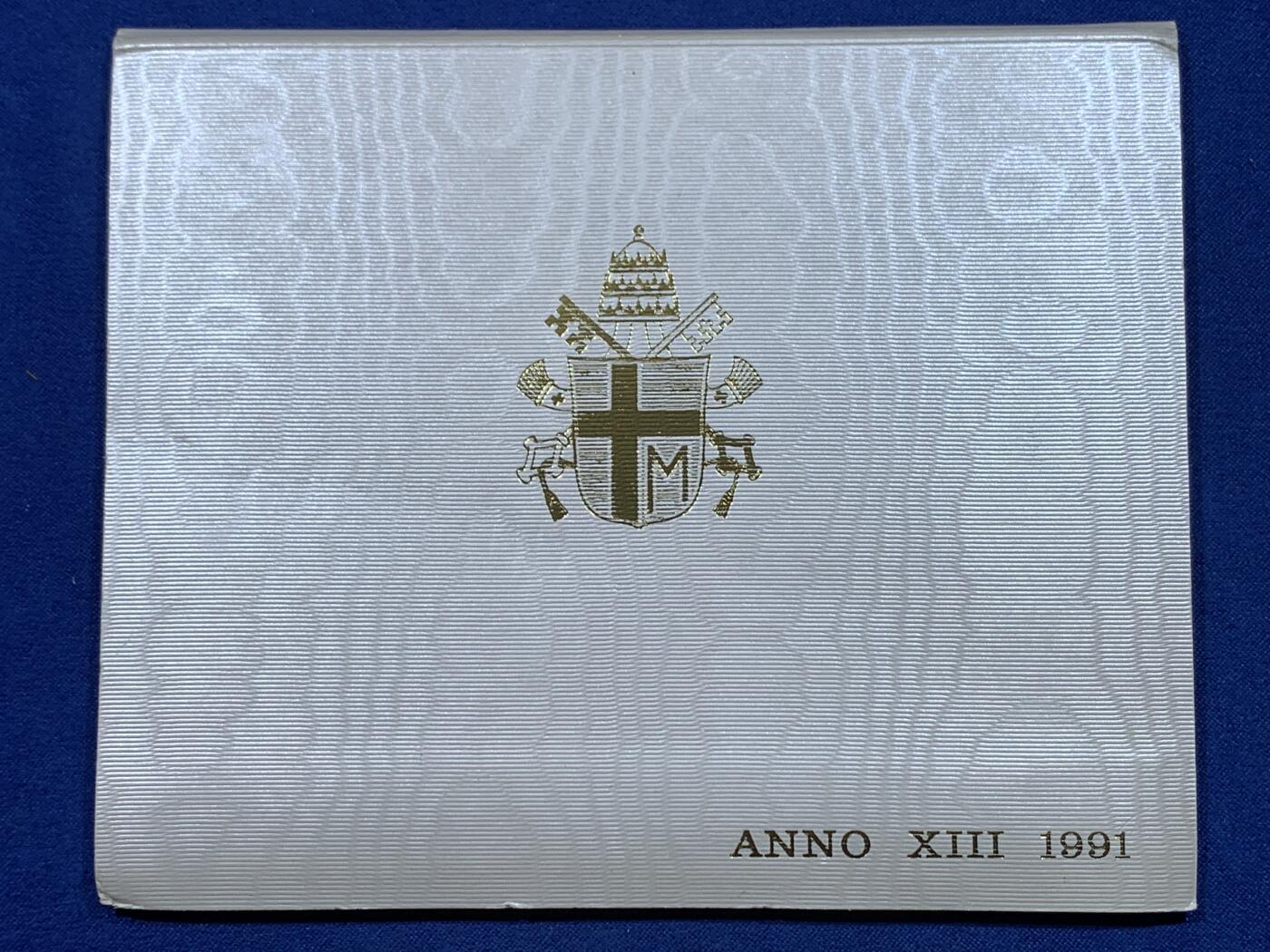 《竞宝斋》第444场 周日，周一，2场连拍 （全场包邮） 梵蒂冈1991年7枚套币，含1000里拉银币。