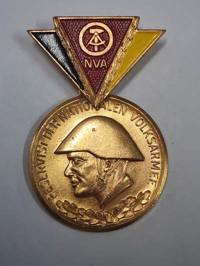 韵星假日拍卖第三十一期 -- Rimey Holidays Auction 31 - 民主德国金级预备役优秀服务奖章