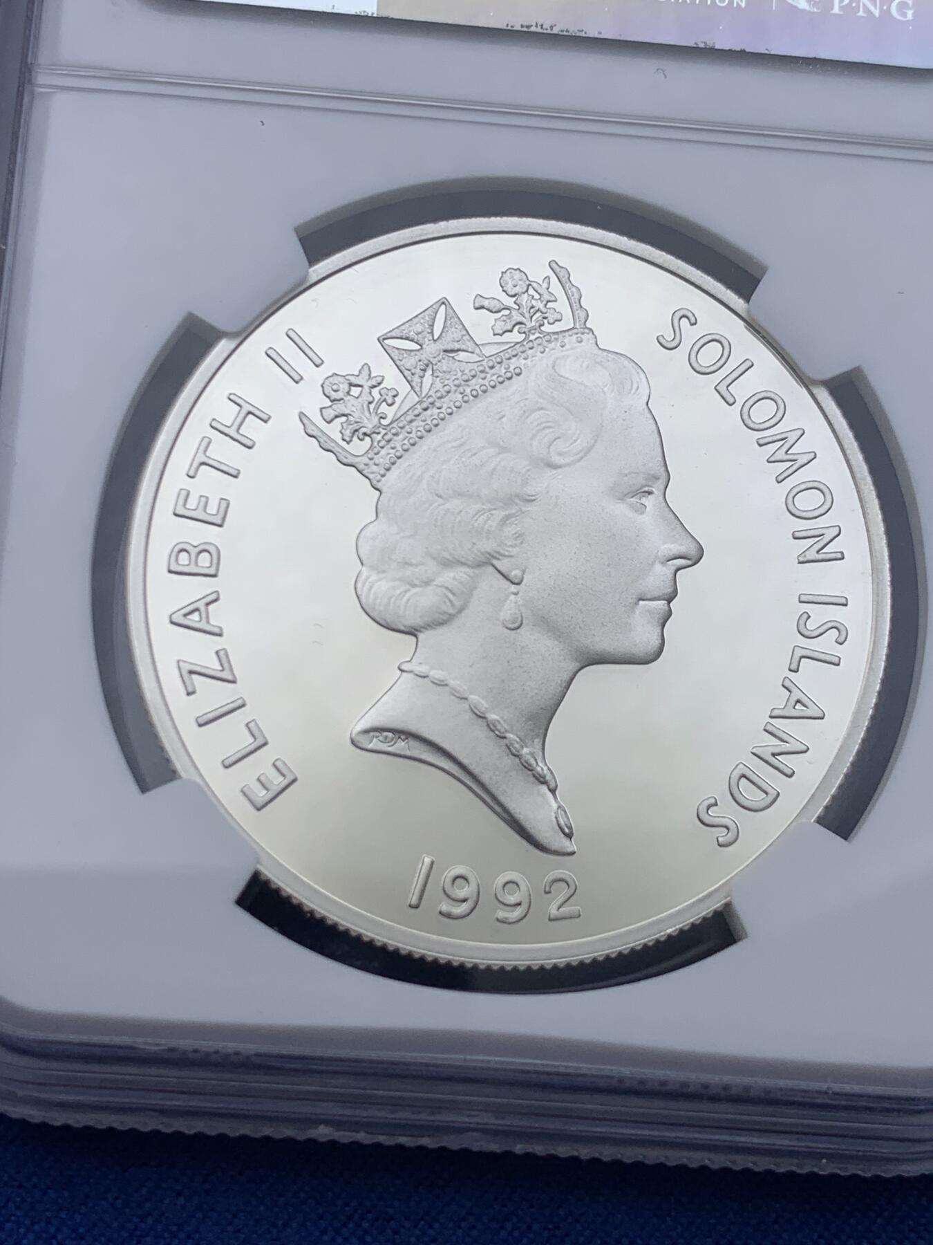 《竞宝斋》第444场 周日，周一，2场连拍 （全场包邮） NGC PF69UC 所罗门群岛1992年登基50周年10元大银币