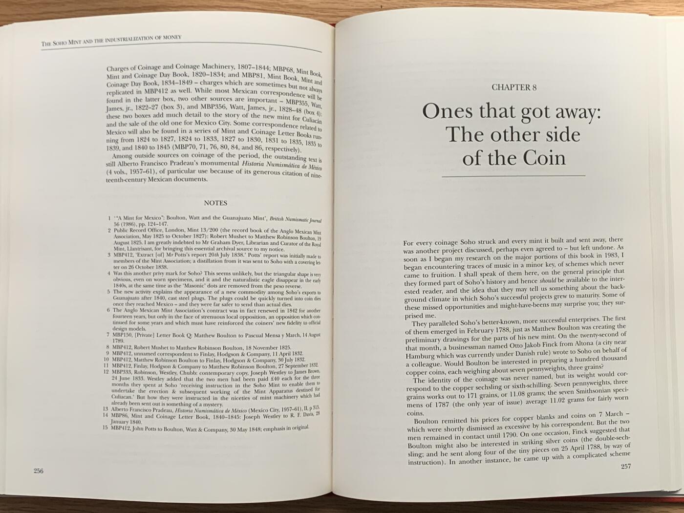 《竞宝斋》第444场 周日，周一，2场连拍 （全场包邮） SOHO造币厂-工业化铸币的起源，大16开精装版。工业革命代表性企业SOHO开创现代化铸币工业故事，资料详实，英系藏家必入。重约1.7公斤。