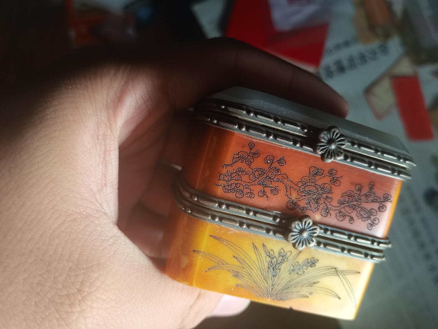 【玉仁】年底最后一拍.徽章书籍钱币场（全场0起.精品多多） 创汇期，牙制、玉制器物