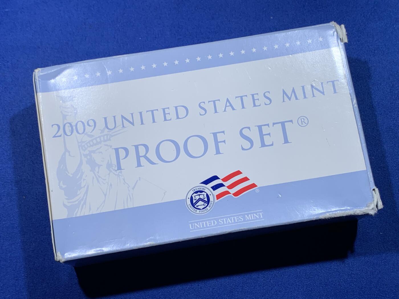 《竞宝斋》第444场 周日，周一，2场连拍 （全场包邮） 美国2009年套币4本 精制币 细节见图