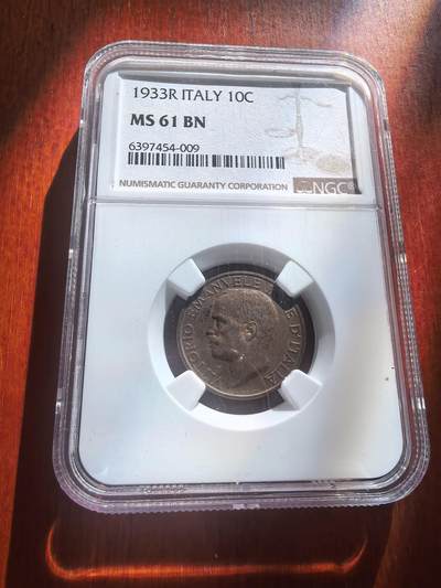 长老汇蛇年精选第七十八场拍卖 - 1933R 意大利伊曼纽尔三世蜜蜂10分铜币，NGC MS61BN，更高4枚
