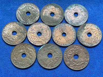 《竞宝斋》第444场 周日，周一，2场连拍 （全场包邮） - 十枚一组 法属印支1926年-1939年百分之一中孔铜币