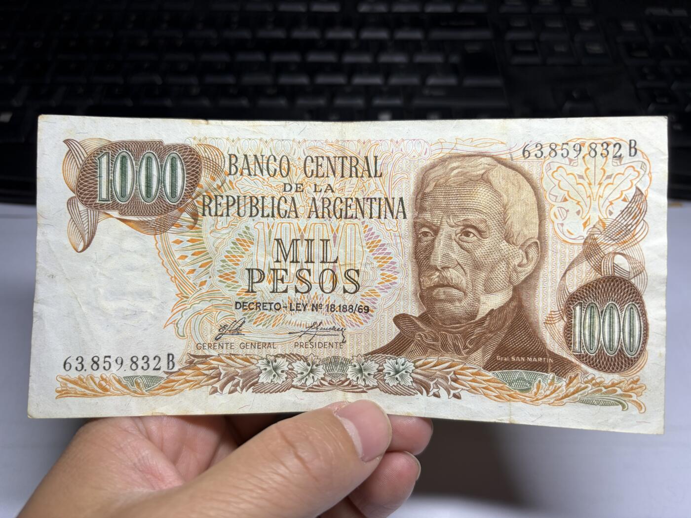 2025年集古藏今外币拍卖第十期-第10场—（总第290拍-纸币专场），本期拍完结算一次，发货时间2-3天，休息几天后继续新的一期拍卖。