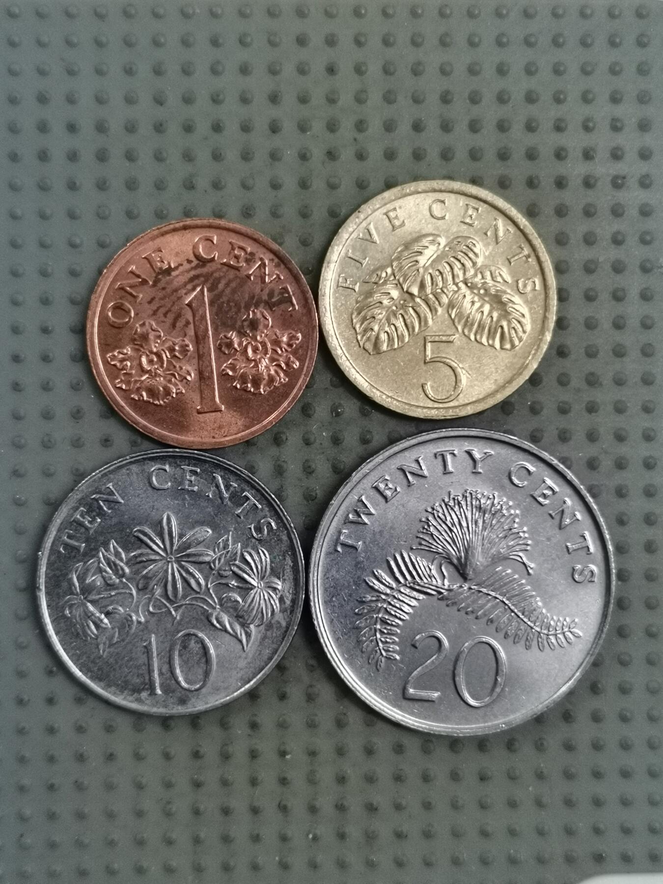 2025年第130场各国散币拍卖（总第130场） 新加坡高盾版4枚