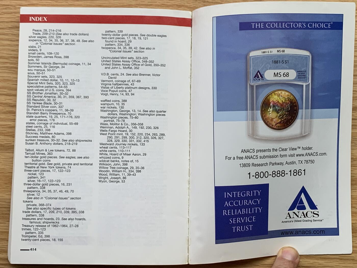 《竞宝斋》第444场 周日，周一，2场连拍 （全场包邮） 2007年美国官方红皮书 硬币收藏领域的权威参考工具书 钱币目录 414页 细节见图 重达1斤