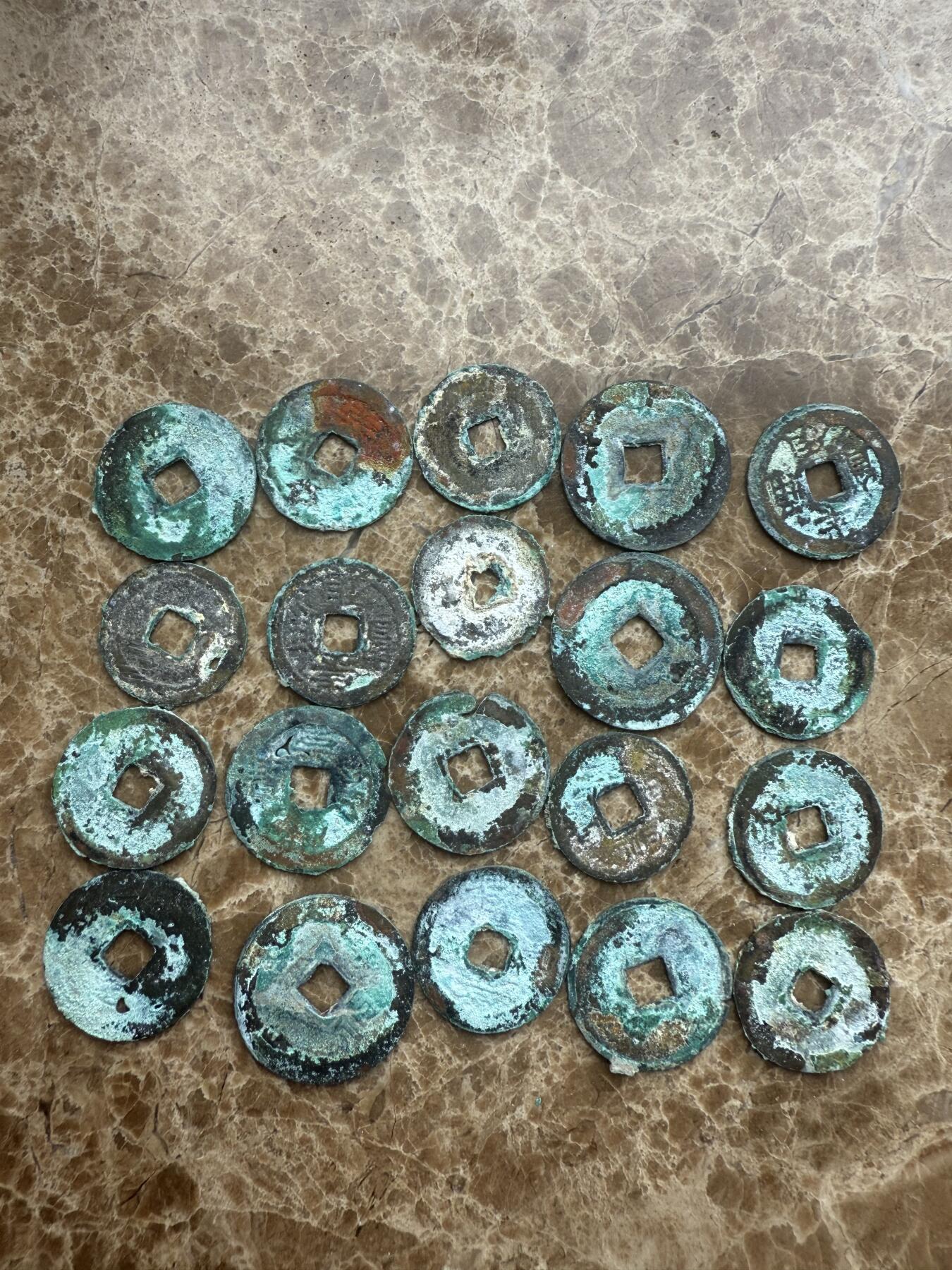 四海杂货铺第十五场 日本回流薄小崇祯通宝20枚