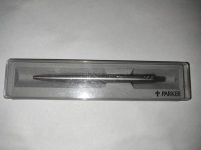 韵星假日拍卖第三十一期 -- Rimey Holidays Auction 31 - 派克Parker第一版logo宝珠笔带原盒 品相完好可换芯正常使用