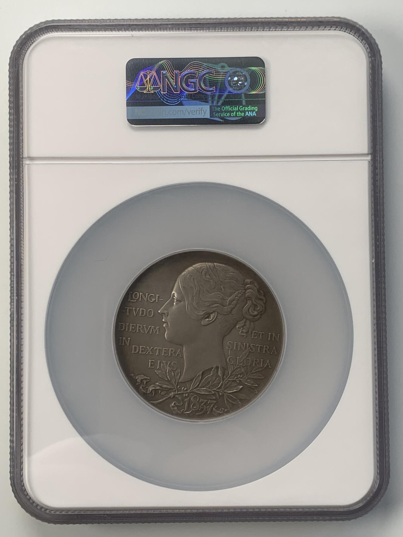 掌中浮雕-藏着的欧洲第044场