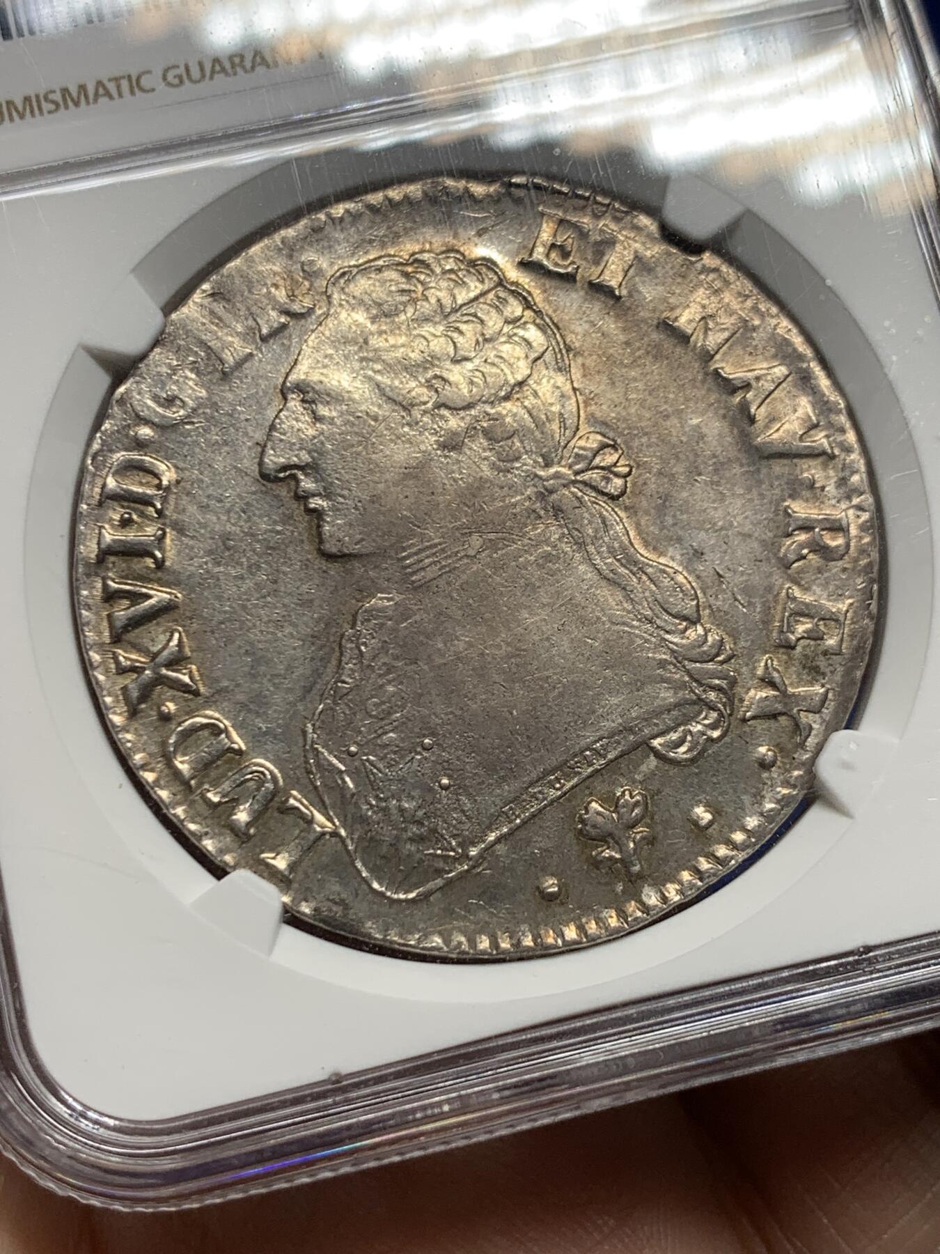 《竞宝斋》第444场 周日，周一，2场连拍 （全场包邮） NGC AU58 法国 1789年L 大革命年份 路易十六埃居大银币 打制不错 整体带光