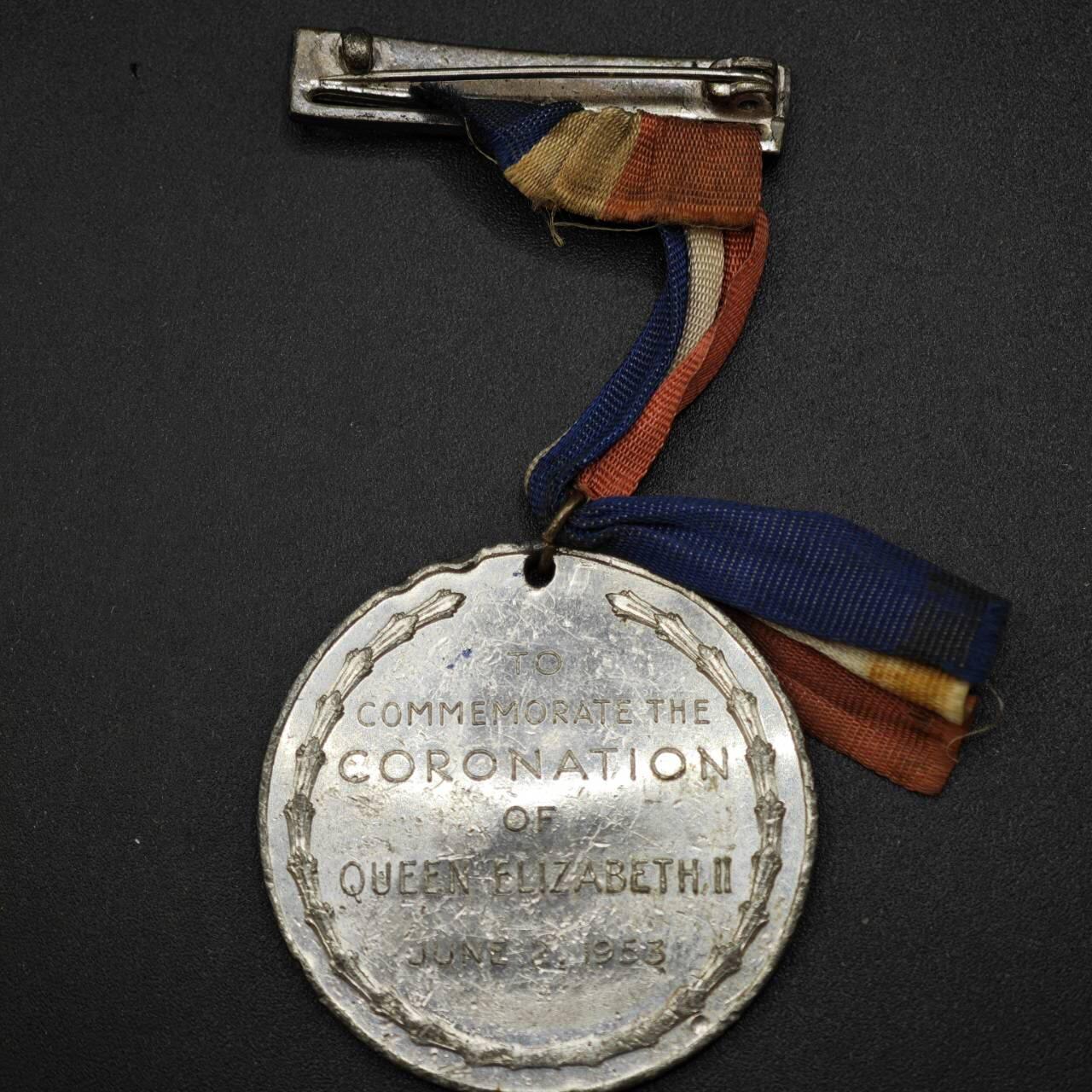 【淘币小摊】限时拍第八百一十六拍  纪念章场  满百包邮可预留两周  周一统一发货 