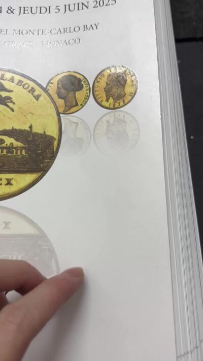 文馨钱币收藏第 283 场，【大雪鉴珍，寒英缀金】金银纪念币精品场，诚邀您的参与【长期接代拍品】 MDC精品拍卖目录 2025年新版 从古希腊到近现代 从币到章 不少精品难得一见 值得收入 全彩印大开本 重达 4-8 公斤以上，此书中拍不包邮，邮费自理，可指定快递（中通，极兔，顺丰）