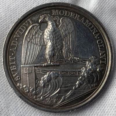 掌中浮雕-藏着的欧洲第044场 - 法国塞纳河总督府银质纪念章，32.3mm，11.4g，早期无边铭