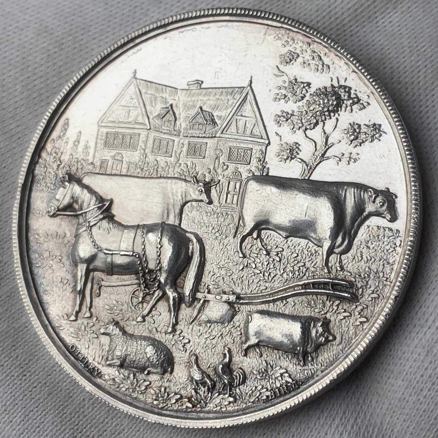 掌中浮雕-藏着的欧洲第044场