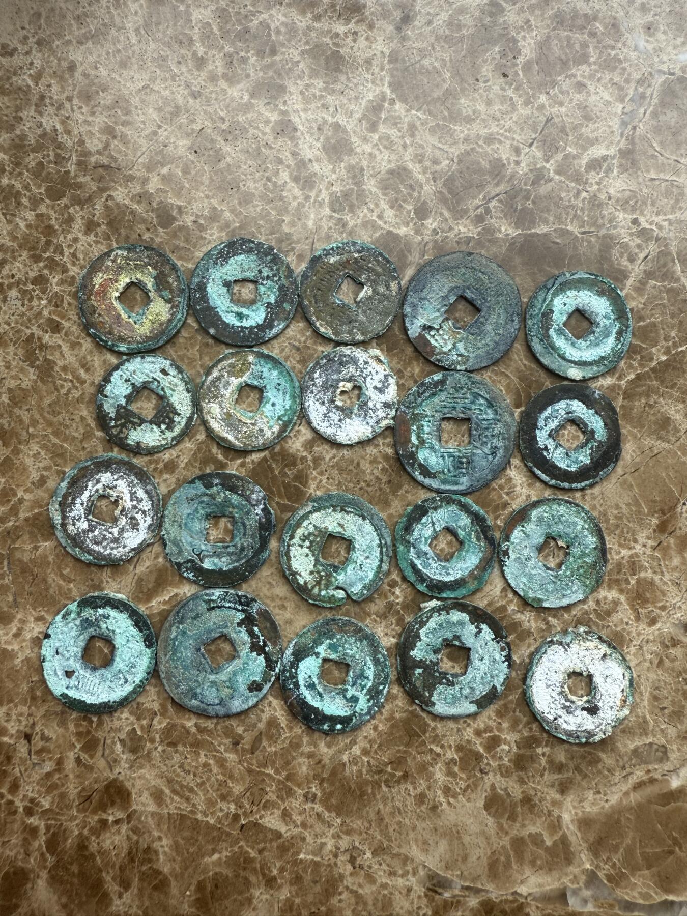 四海杂货铺第十五场 日本回流薄小崇祯通宝20枚