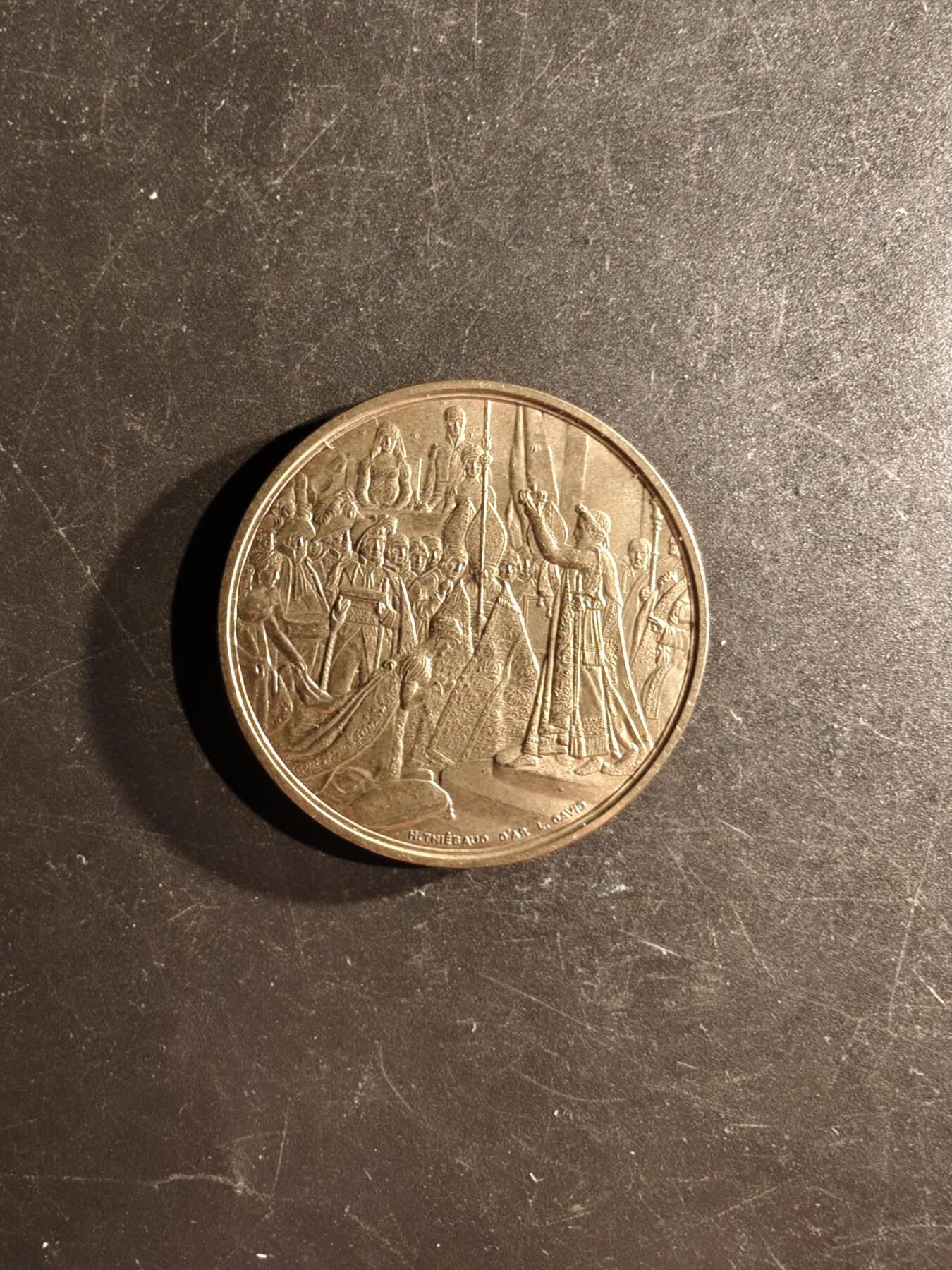 老王徽章第167期 法国拿破仑1804加冕纪念章     直径40mm.    重量31.4g