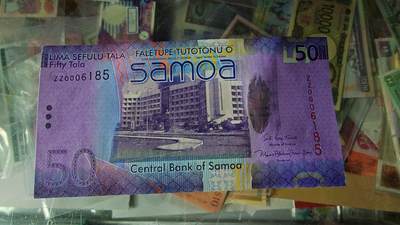 世界钱币～微拍第218期暨2025年第58期  老库存低价起拍 - 2017年萨摩亚50塔拉 补号ZZ全新绝品无47尾号185