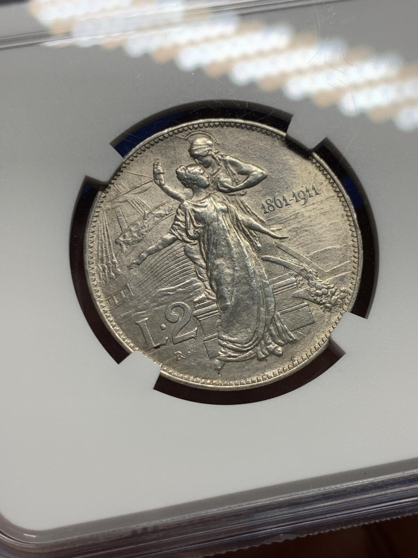 《竞宝斋》第444场 周日，周一，2场连拍 （全场包邮） NGC UNCD 意大利 1911年 2里拉建国纪念银币 经典品种 细节不错