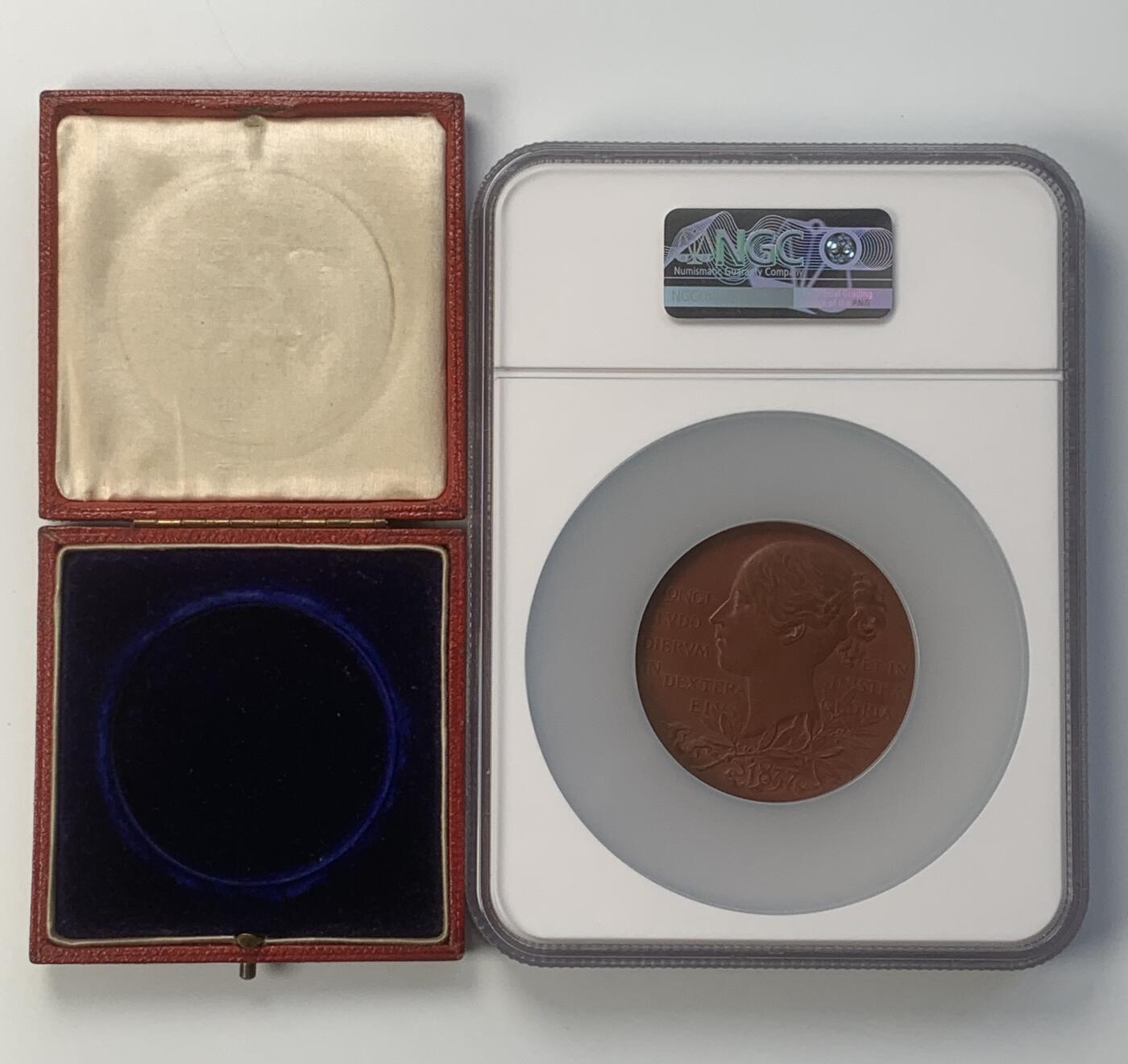 掌中浮雕-藏着的欧洲第044场