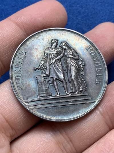 《竞宝斋》第444场 周日，周一，2场连拍 （全场包邮） - 法国婚章 25.3克 大直径39mm 1895 丰饶角银标边铭 包浆挺漂亮