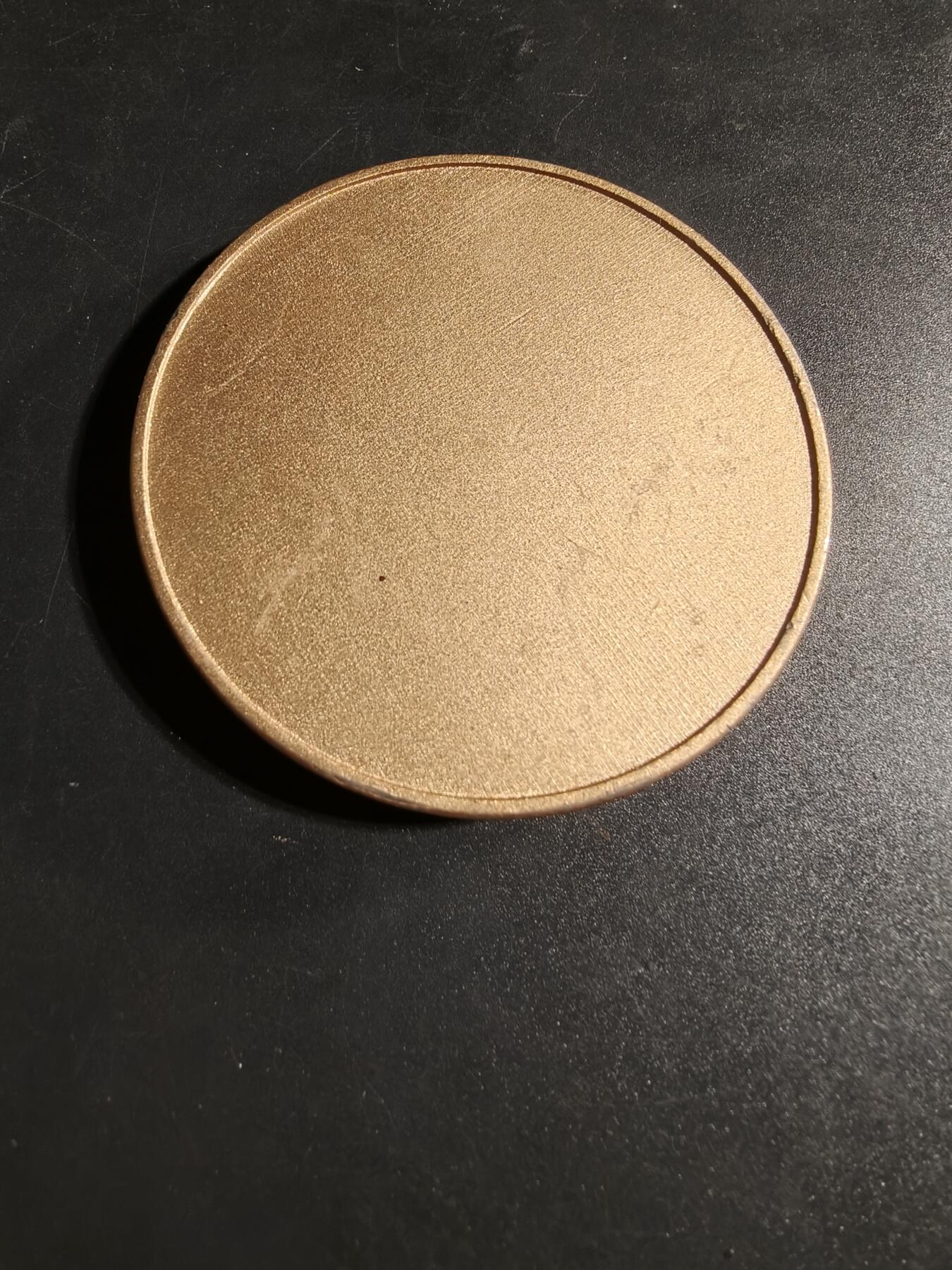 老王徽章第167期 法国足球运动纪念章     直径68mm.   重量127.7g