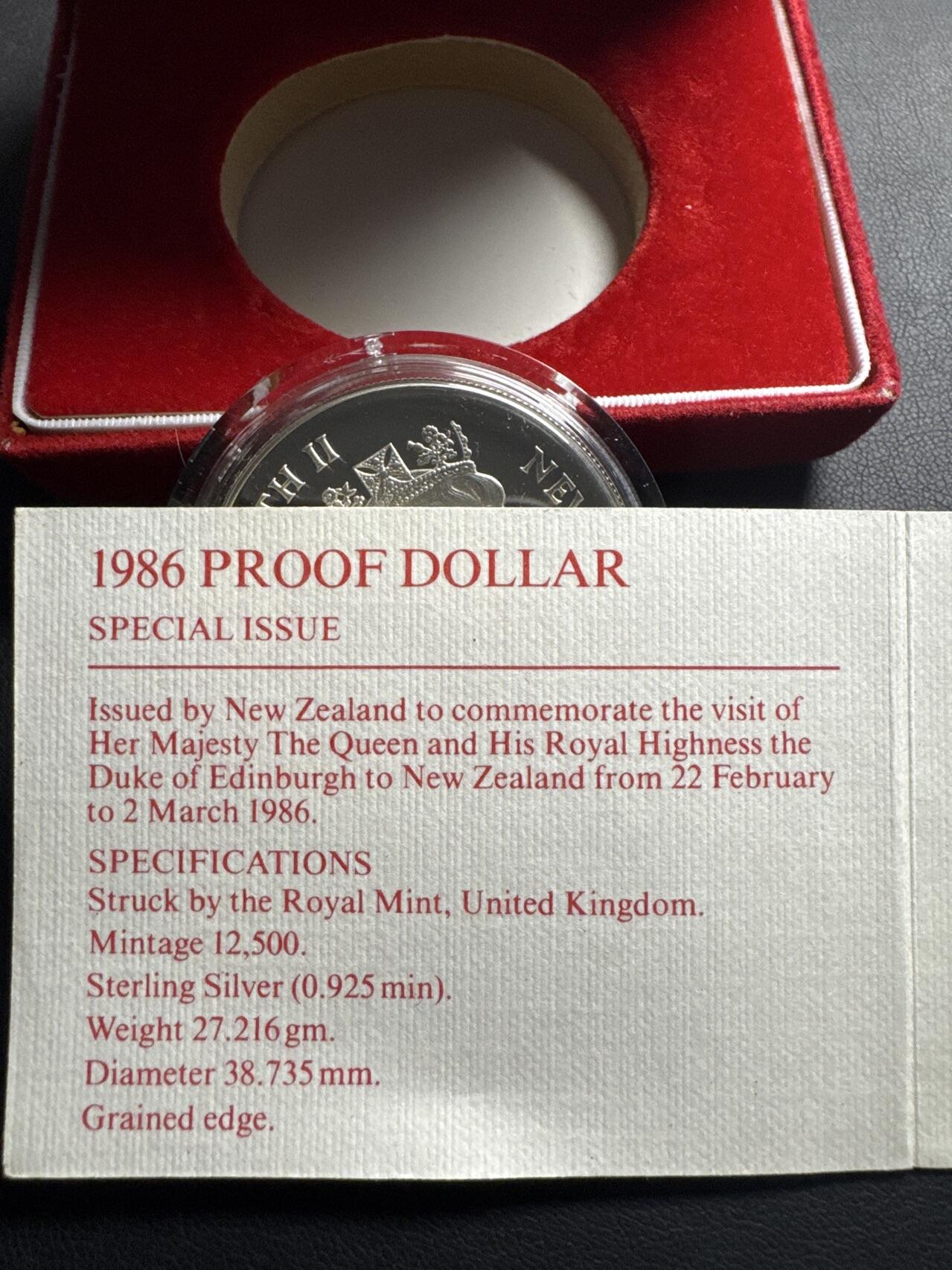 ❤️【币观天下】❤️ 第333期钱币拍卖- 2025.12.5周五晚上6点半场-长期征集拍品 新西兰1986年伊丽莎白女王登基1盎司精制纪念银币盒证齐全