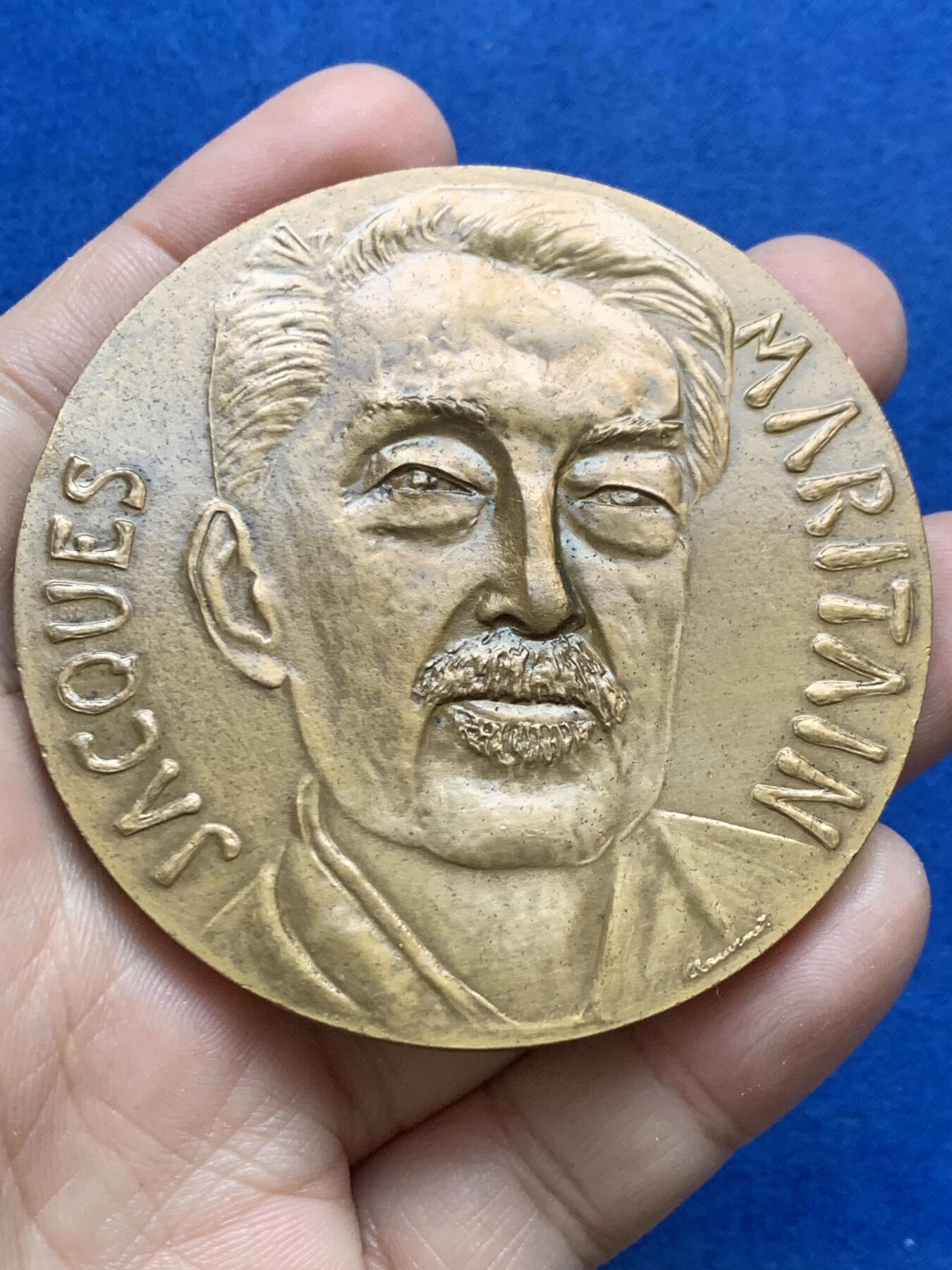 《竞宝斋》第444场 周日，周一，2场连拍 （全场包邮） 法国天主教哲学家雅克·马里旦纪念章 137.5克 67.5mm 1966 丰饶角铜标