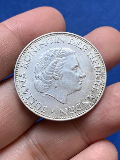 《竞宝斋》第444场 周日，周一，2场连拍 （全场包邮） - 荷兰1961年朱莉安娜女王2.5盾银币