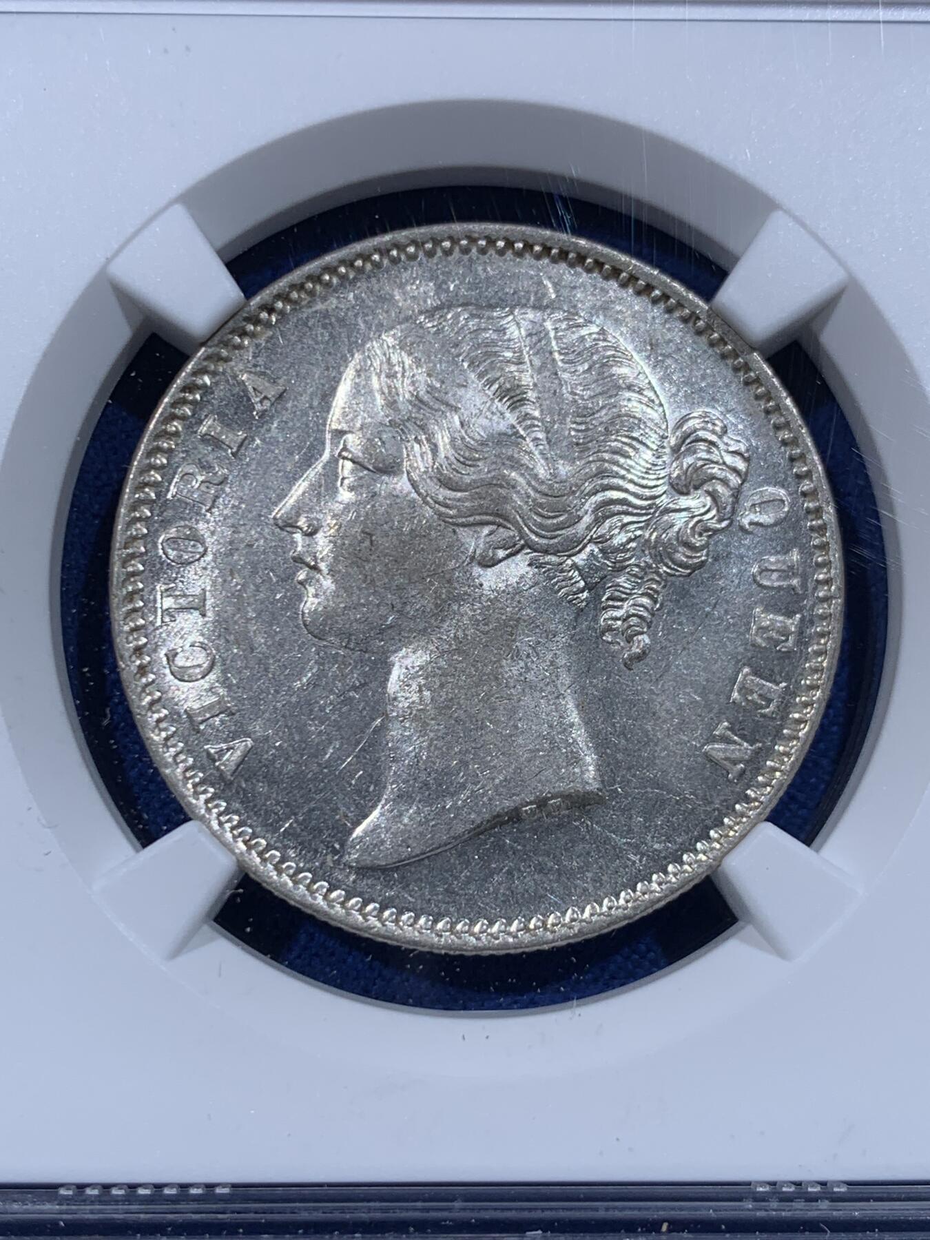 《竞宝斋》第444场 周日，周一，2场连拍 （全场包邮） NGC MS62 英属印度 1840年 1卢比 银币 少见卷拆高分好品 经典品种