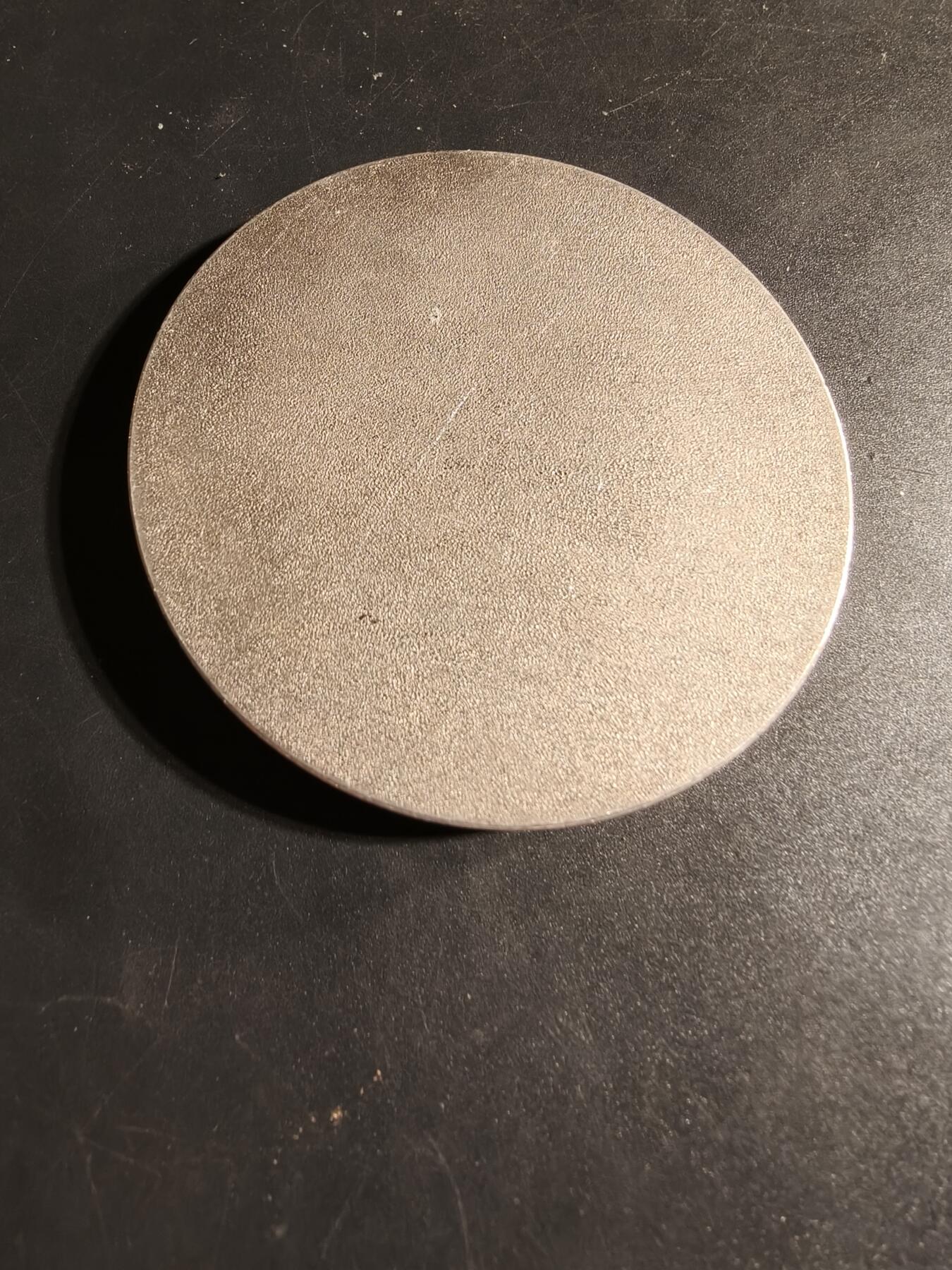 老王徽章第167期 法国蔚蓝海岸犬类协会纪念章     直径68mm.    重量140.8g