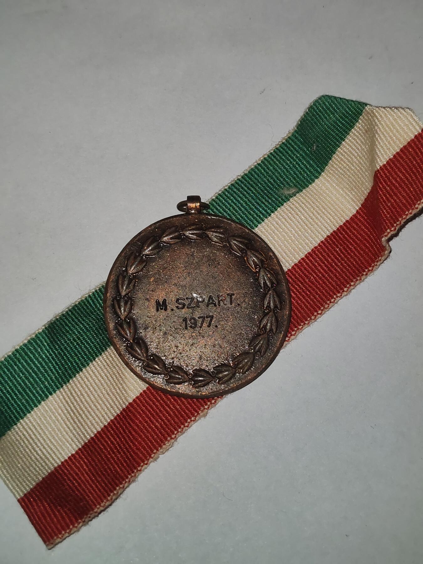 韵星假日拍卖第三十一期 -- Rimey Holidays Auction 31 匈牙利人民共和国1977军运会铜牌奖章实发带刻名