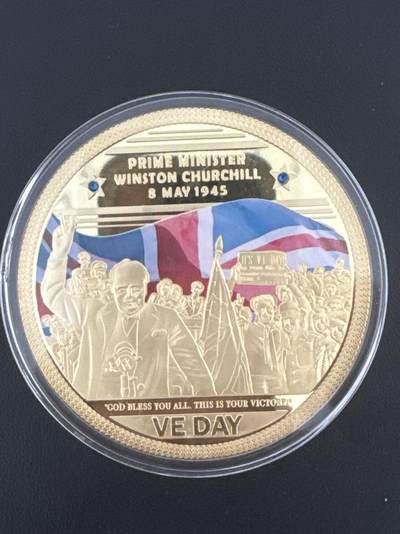 ❤️【币观天下】❤️ 第333期钱币拍卖- 2025.12.5周五晚上6点半场-长期征集拍品 - 英国二战胜利75周年丘吉尔首相大型镀金彩色精制纪念章70MM120克