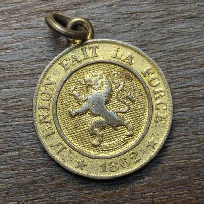 【铜匠收藏】★第134场★散币场，无佣金，30包邮。不满30元，支付5元运费。《接受代拍 代送NGC评级》 - 比利时 1862年 10分（有挂钩）