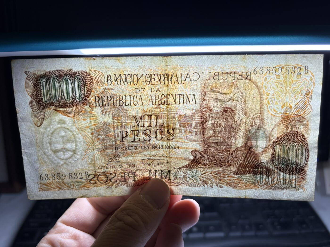 2025年集古藏今外币拍卖第十期-第10场—（总第290拍-纸币专场），本期拍完结算一次，发货时间2-3天，休息几天后继续新的一期拍卖。