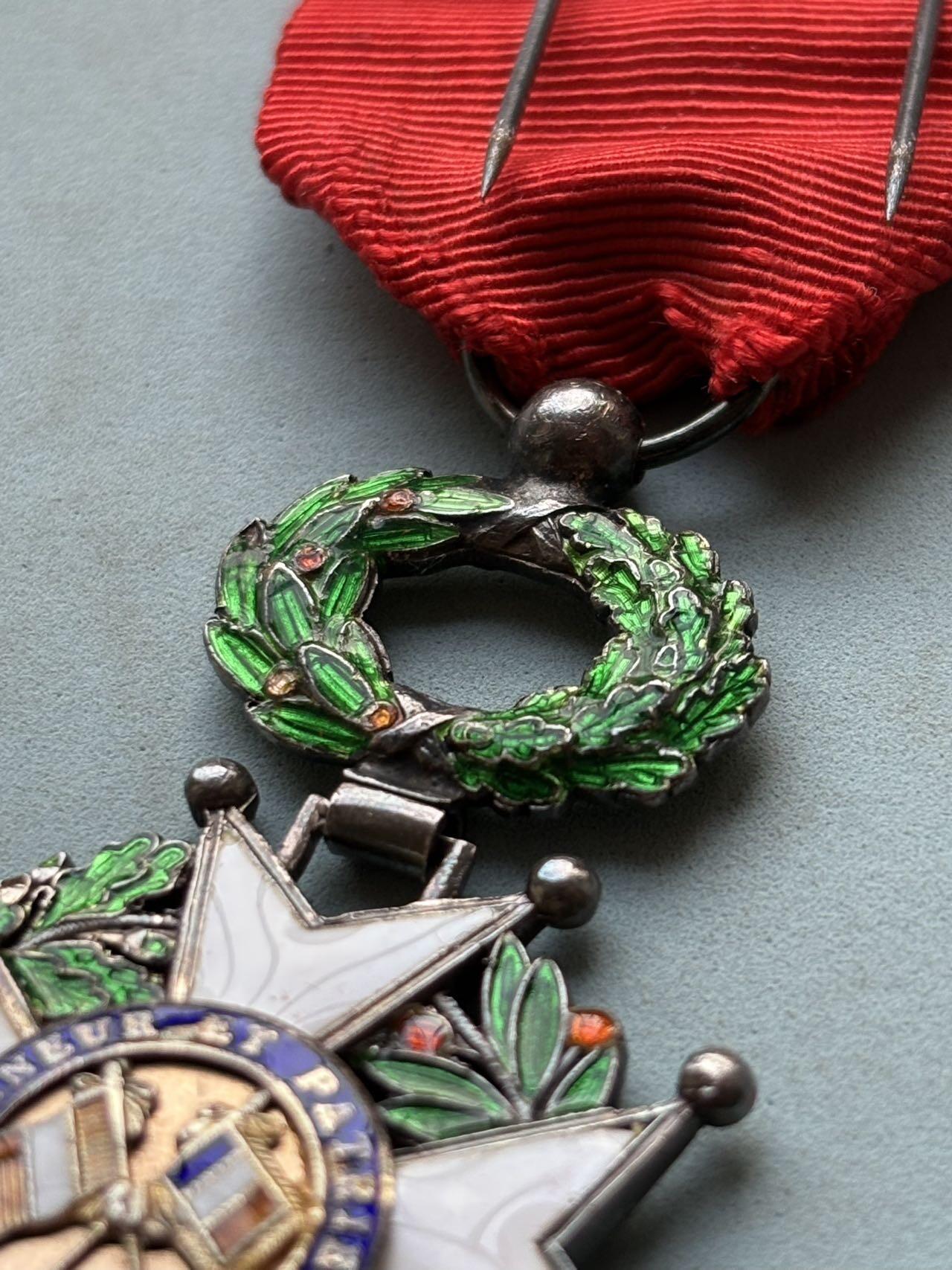 盛世勋华——号角文化勋章邮票专场拍卖第291期 法国骑士级荣誉军团勋章 珠宝商宽边版 银制带银标