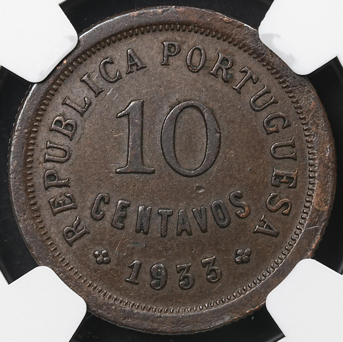 修遠堂世界钱币第九十六期 NGC AU50BN 1933年葡属几内亚比绍10分铜币 稀少品种 SBP XF40品成交价211美金