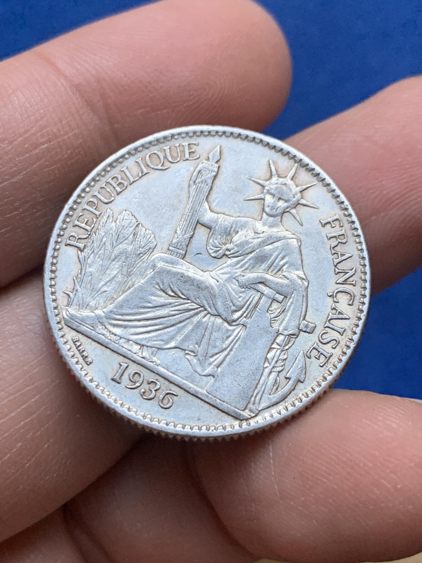 《竞宝斋》第444场 周日，周一，2场连拍 （全场包邮） 法属印支1936年坐洋50分银币 品相不错