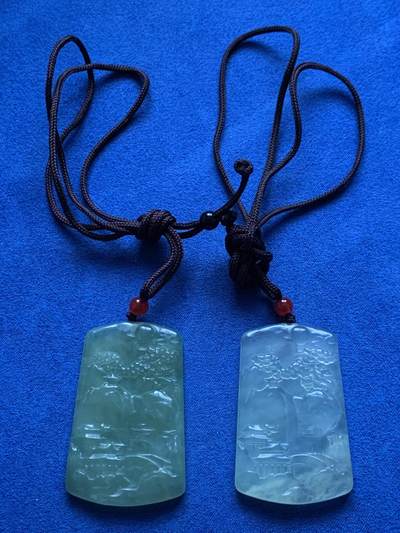 《竞宝斋》第444场 周日，周一，2场连拍 （全场包邮） - 玉质山水牌一对，基本尺寸约51MM*30MM，总重约43.2克，透明度高