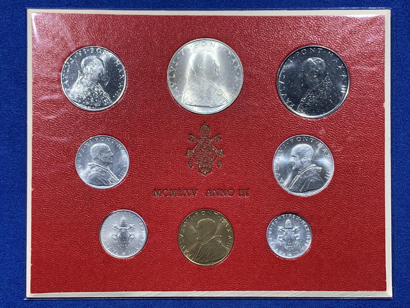 《竞宝斋》第444场 周日，周一，2场连拍 （全场包邮） 梵蒂冈1965年9枚套币，含1000里拉银币。