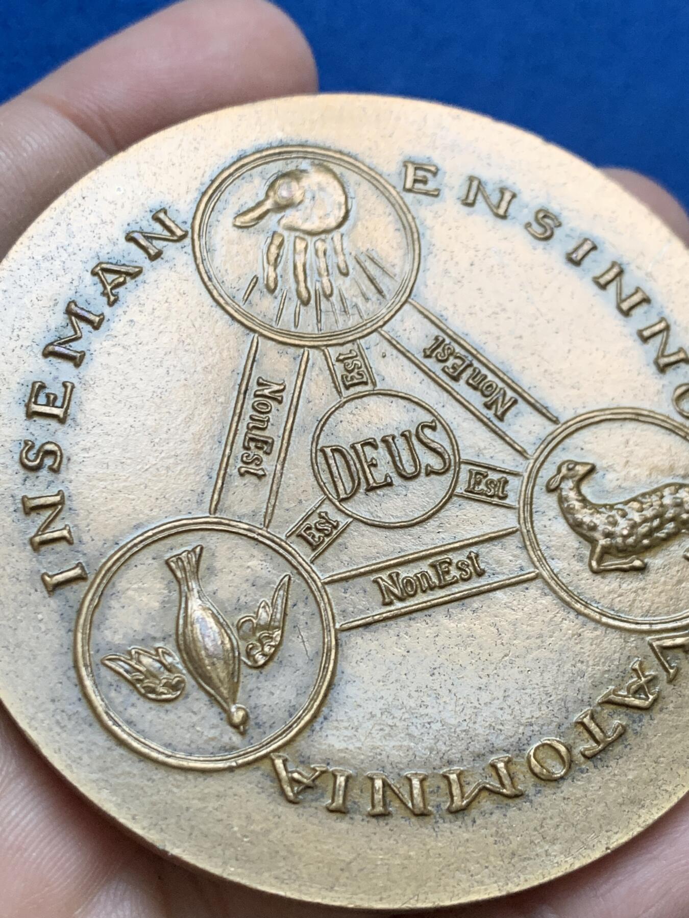 《竞宝斋》第444场 周日，周一，2场连拍 （全场包邮） 法国天主教哲学家雅克·马里旦纪念章 137.5克 67.5mm 1966 丰饶角铜标