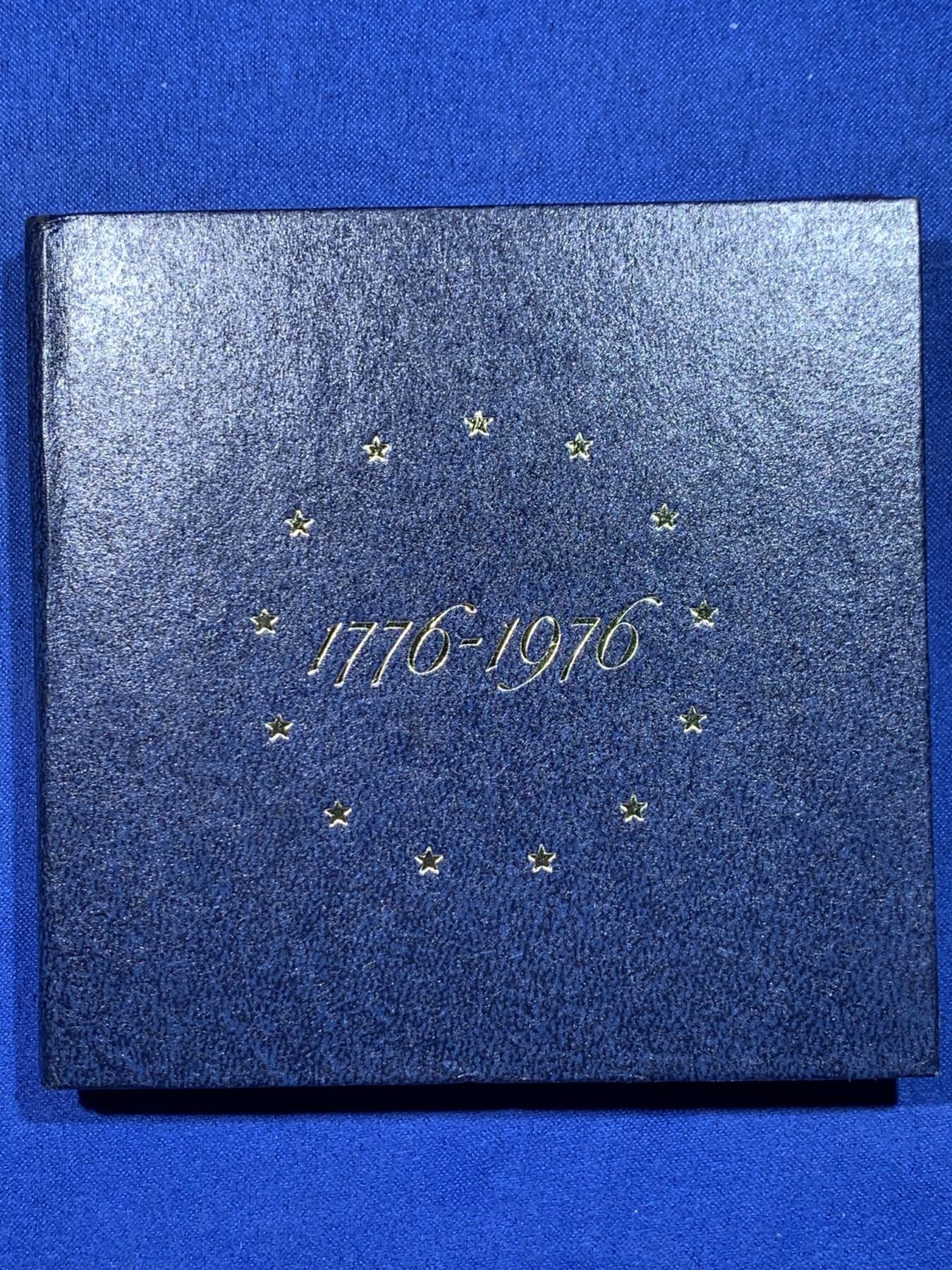 《竞宝斋》第444场 周日，周一，2场连拍 （全场包邮） 1776-1976美国建国200周年纪念 精制银套币 三枚装 经典品种 品相不错 细节见图