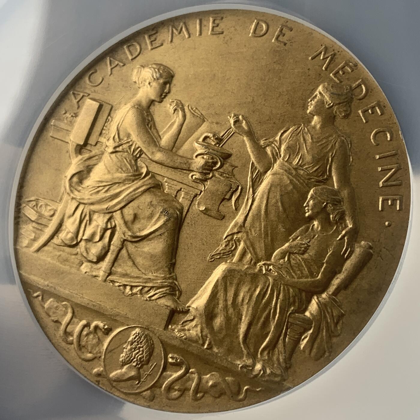 掌中浮雕-藏着的欧洲第044场