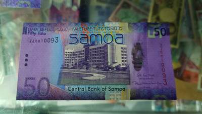 世界钱币～微拍第218期暨2025年第58期  老库存低价起拍 - 2017年萨摩亚50塔拉 补号ZZ全新绝品无47尾号093