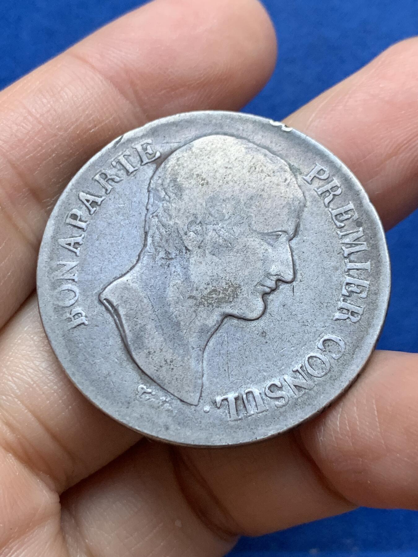 《竞宝斋》第444场 周日，周一，2场连拍 （全场包邮） 法国1803年共和十一年拿破仑5法郎银币，版本少见，细节见图。