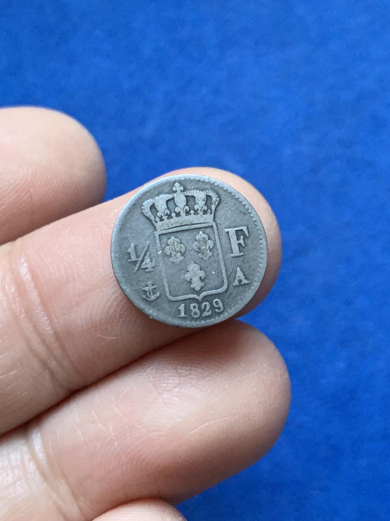 《竞宝斋》第444场 周日，周一，2场连拍 （全场包邮） 两枚一组 法国1829查理十世1/2法郎、1/4法郎一组，法郎辅币少见。