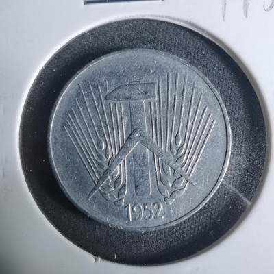 沼泽如烟--第919场 - 东德1952年10芬尼