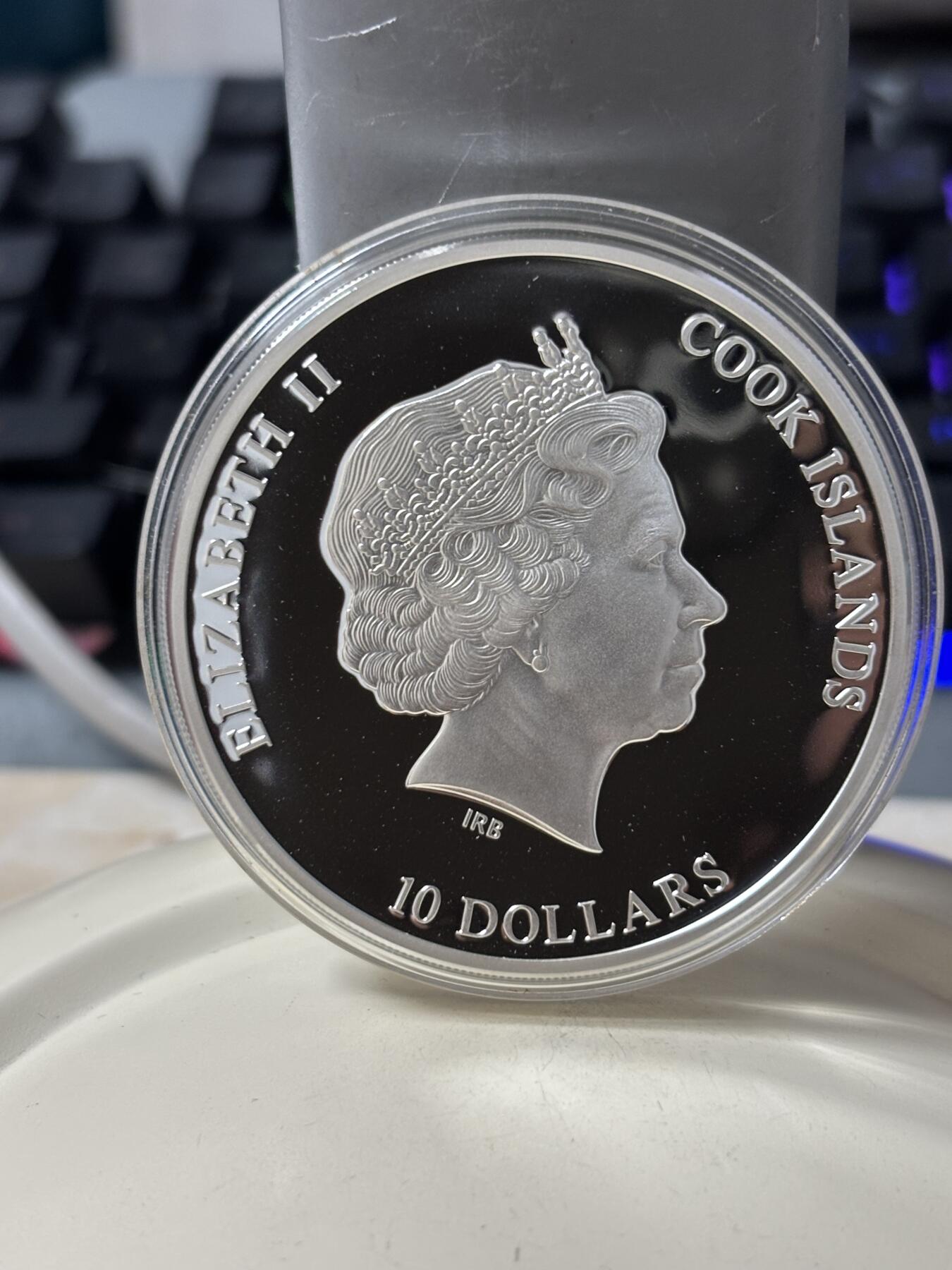 第184期拍卖 库克2014纳米系列三海底世界镶嵌纳米芯片彩银币带证书，925银，50克，发行1000枚