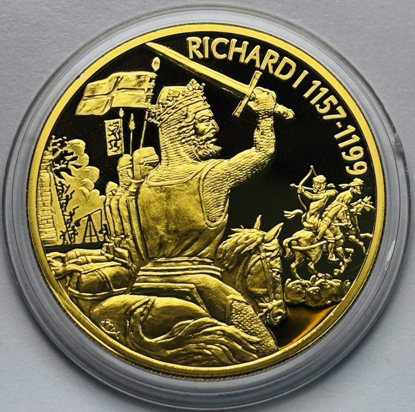 文馨钱币收藏第 283 场，【大雪鉴珍，寒英缀金】金银纪念币精品场，诚邀您的参与【长期接代拍品】 全新 2003 年东加勒比 1157-1199 查理一世 2 元精制镀金纪念币